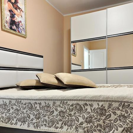 St George Apartment Βελίκο Τίρνοβο Εξωτερικό φωτογραφία